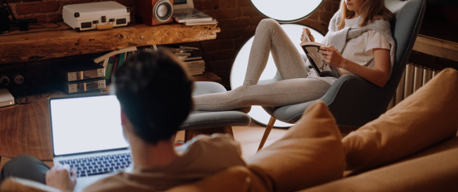 How to Balance Your Relationship and Career?.1. 1