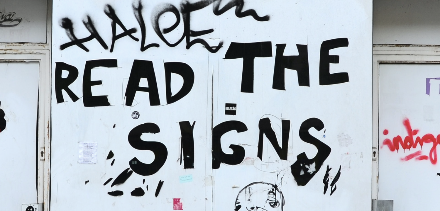 Online Dating Scams: 3 Scamming Schemes to Be Wary Of.2. 1