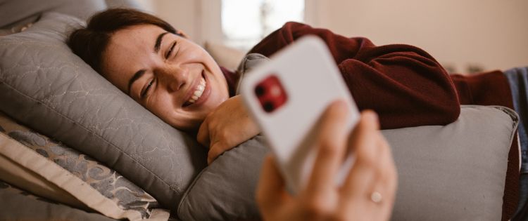 How to Liven Up a Stale Conversation: 9 Tips That Work.2. 1